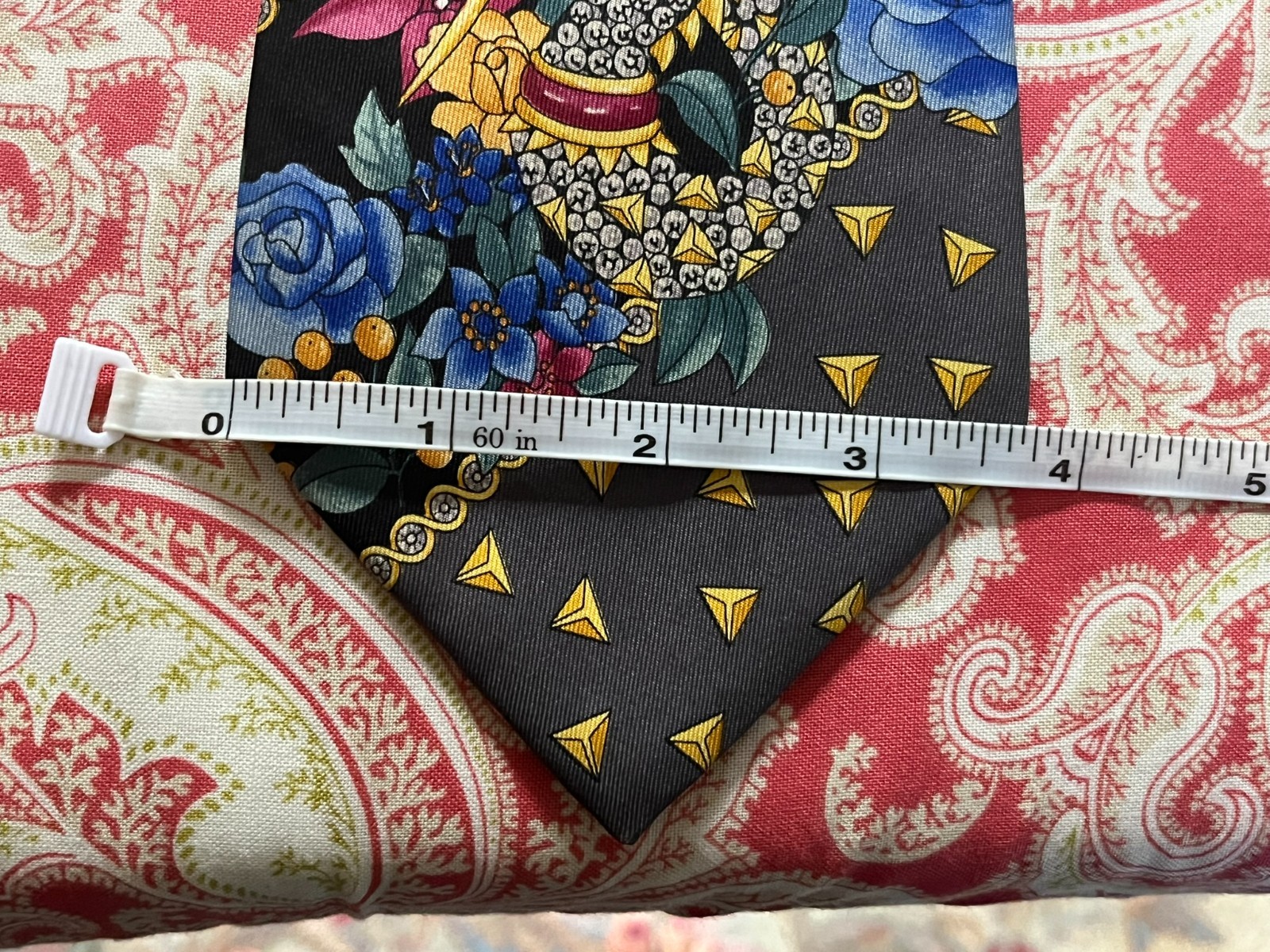 VINTAGE LEONARD PARIS DESSIN COLORFUL FLORAL /BIRD SILK NECK TIE MADE IN ITALY