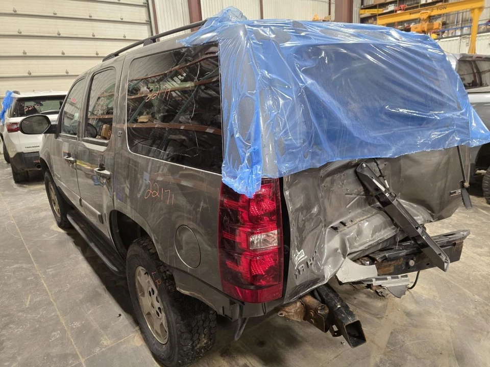 2008 CHEVROLET TAHOE Passenger side Running Board E864784 Foto 3 de 4