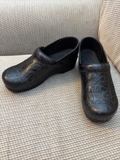 Dansko Women  s Black Leather Clog Work, Comfort Size: EU 40  9-9.5 EUC