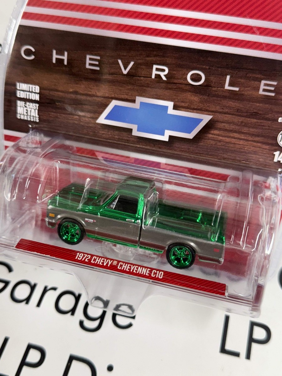 CHROME CHASE GREENLIGHT 1972 Chevrolet Cheyenne C10 Red Short Bed