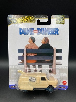 2025 Hot Wheels Premium,  Dumb and Dumber Mutt Cutts Van, Pop Culture  1:64 NIB