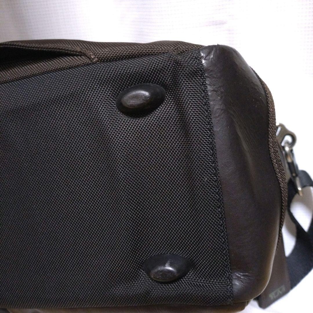 Good Condition TUMI Brief Bag Everett Essential T… - image 3