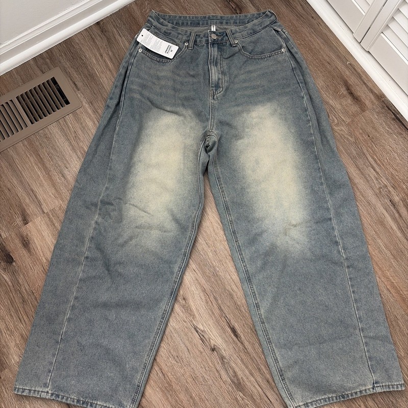 NWT Jinmania Barrel Jeans Size Medium New With Tags