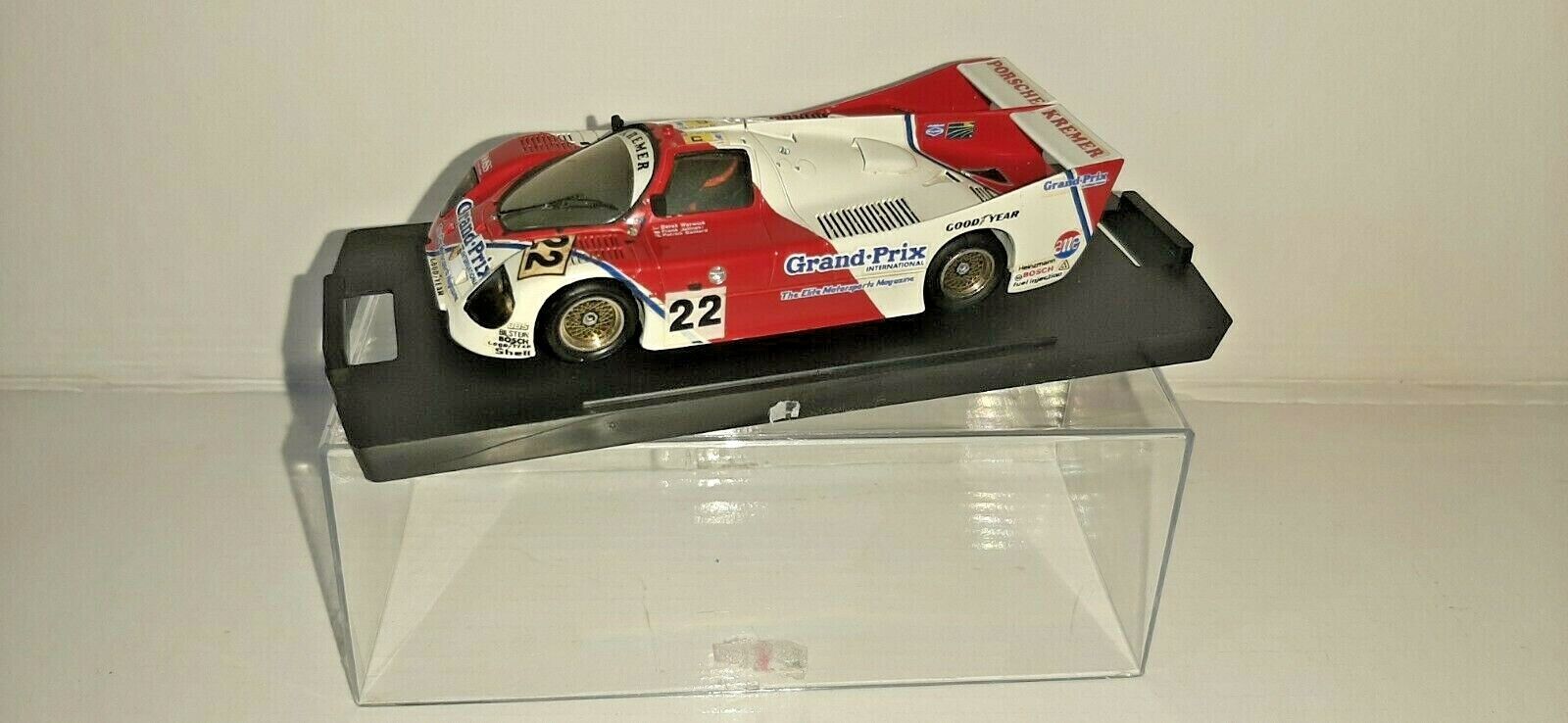 Foto 1 di 2