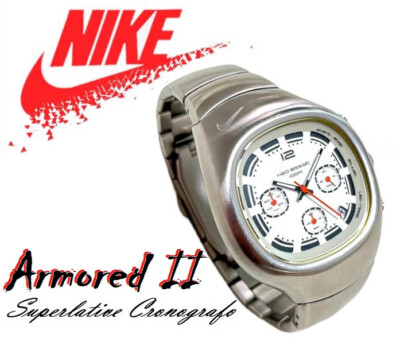 Nike Triax Armored II Uhr Neu Metall Chronograph Analog