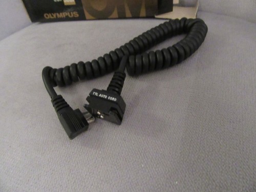 Genuine NOS Olympus OM TTL Auto Cord 0.6M in Pristine Condition! - Picture 3 of 3