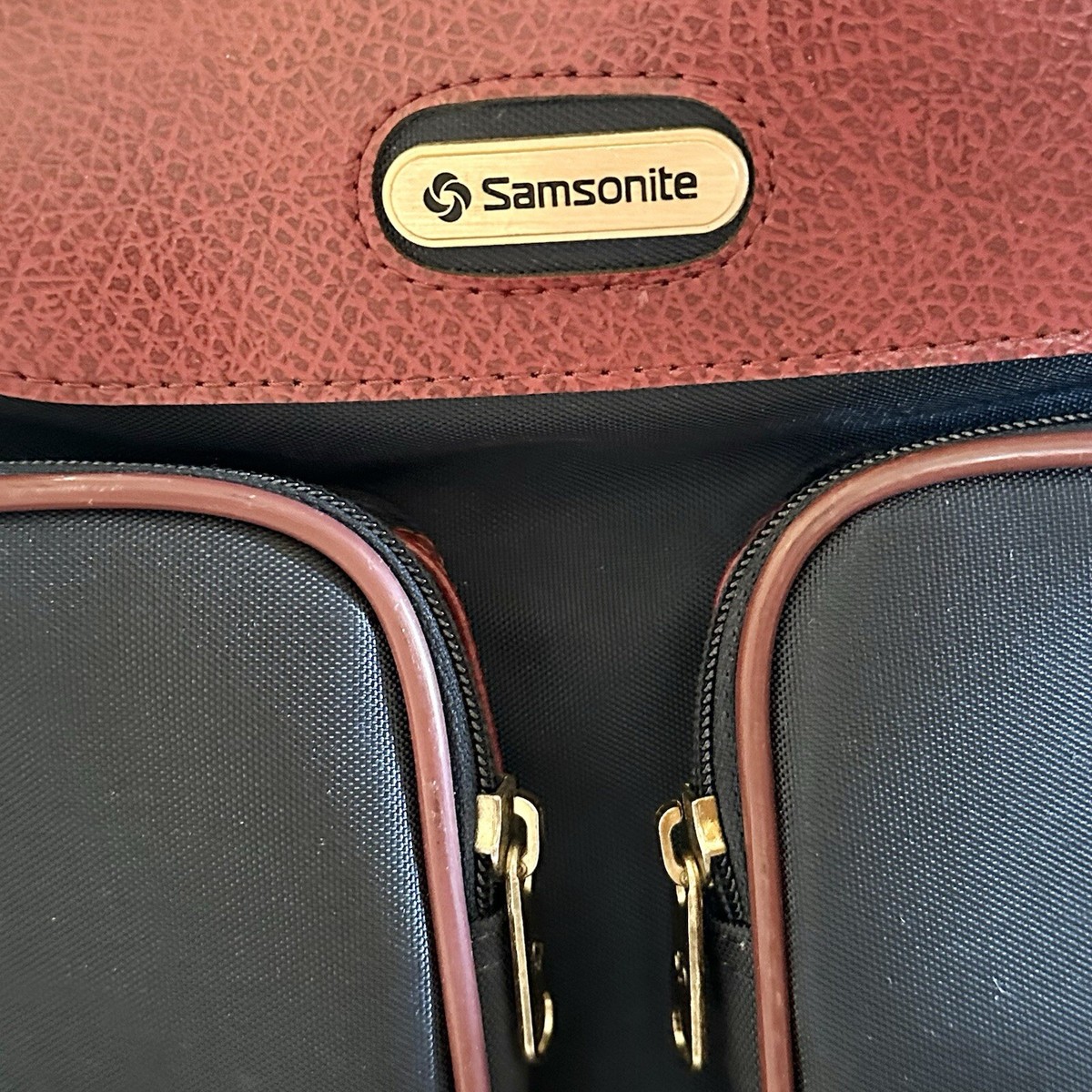 Vtg Samsonite 2Piece Blue/Red Carry-On Shoulder Bags Multi-Zip