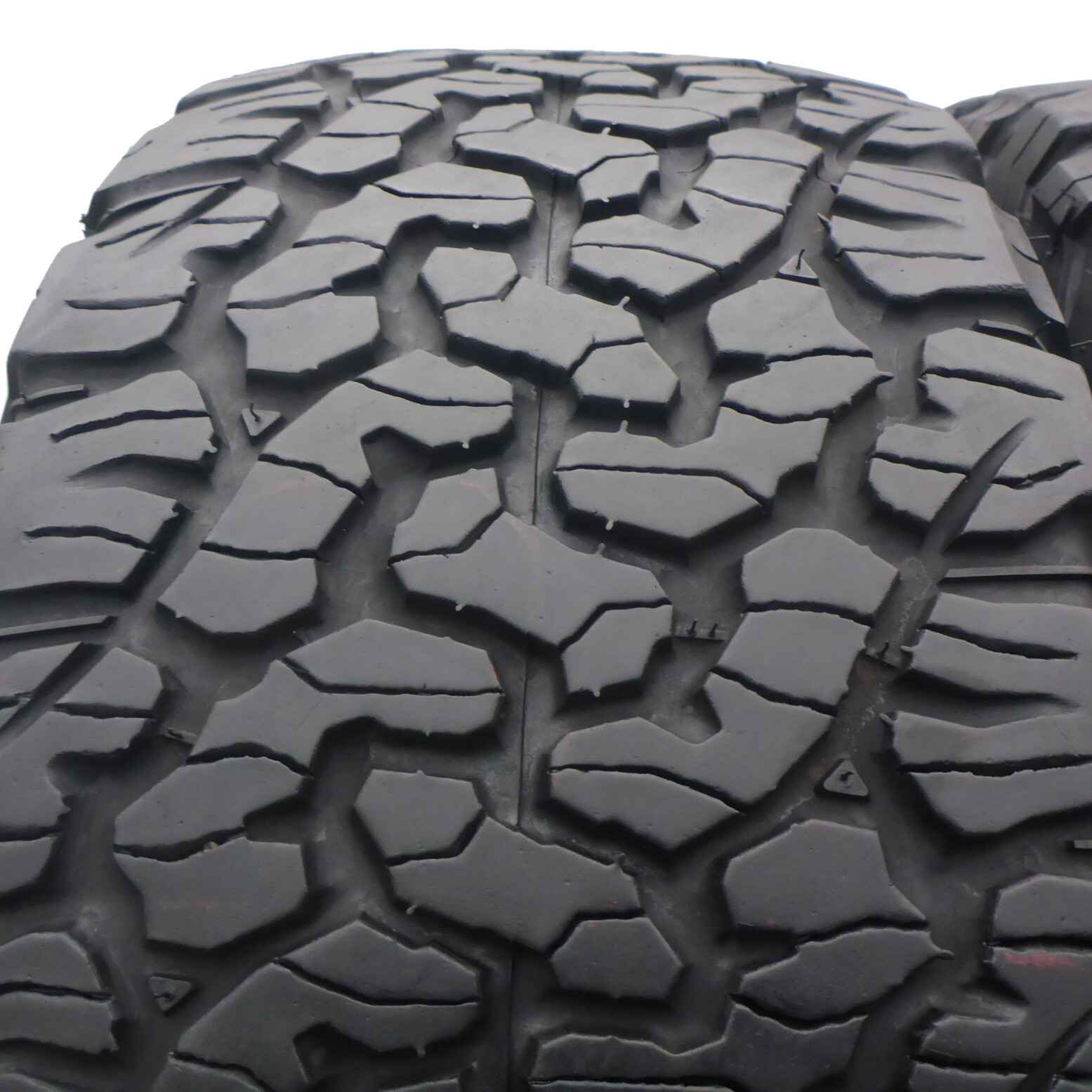 2 BFGOODRICH 255/55 R18 109/105R All-Terrain K02 Ganzjahresreifen 2020 ...