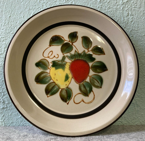 Vintage 1971 Sears 4112 Strawberries Strawberry Platter Chop Plate Japan Round