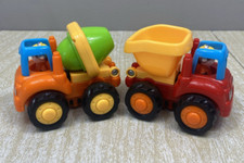 2 Huile Toys Friction Powered Trucks Cement Truck and Dump Truck Toys
