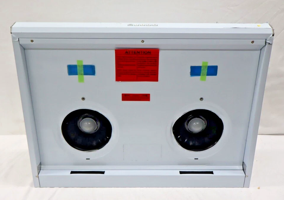 Campana extractora Zephyr Hurricane AK2500CS 30" 695 CFM debajo del gabinete en acero inoxidable Foto 3 de 4