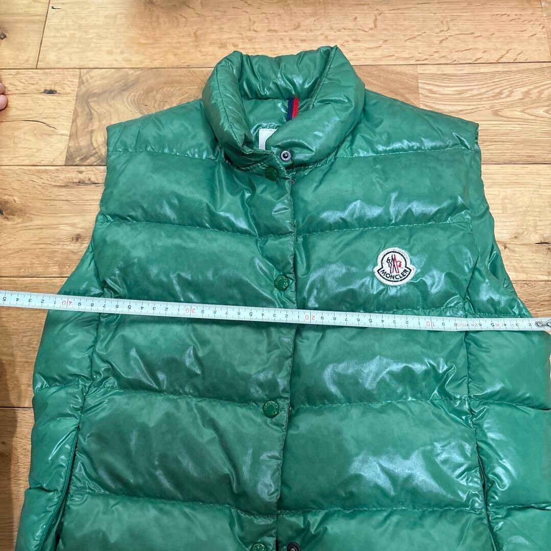MONCLER DOWN VEST 4 GREEN 210914332105 GUI GILET SIZE S FROM MONCLER DOWN VEST 4 GREEN 210914332105 GUI GILET SIZE S FROM