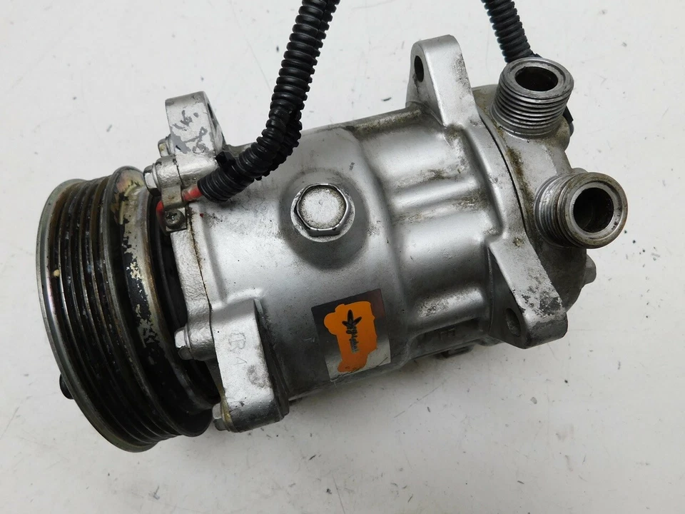 Компрессор кондиционера Ferrari 348 ТБ J129 - Изображение 2 из 4