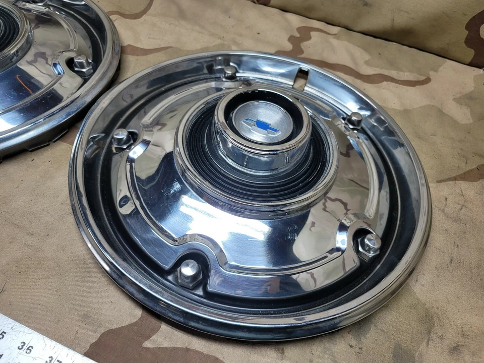 Chevrolet 1973-1975 OEM cromo media tonelada camión tapacubos GM 73 74 75 C10 OEM 1/2 Foto 3 de 4
