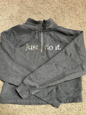 Nike Women XS Just Do It Cropped 1/4 Zip Fleece Sweatshirt Gray Metallic