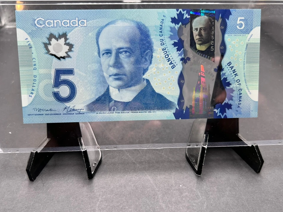 2013 $5 Bank of Canada Graded PMG Super Gem UNC68 SN HBG3069927 - Image 2 of 4