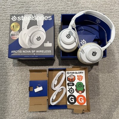 SteelSeries Arctis Nova 5P White Wireless Gaming Headset   PS4/PS5/XBOX/PC