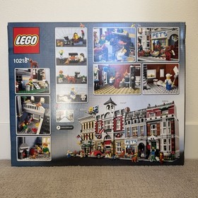 Lego Creator 10218 Pet Shop (NEW, Retired)