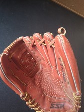 Gant SSK SSA-22 Softball 12 Pouces Droitier (RHP) En Cuir Marron