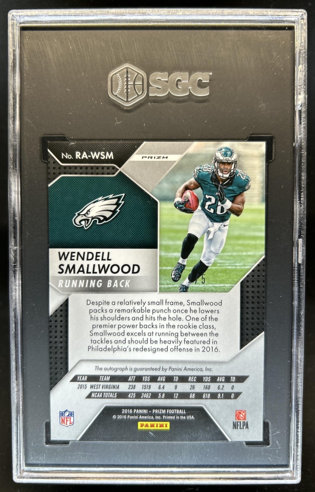 2016 Panini Prizm Wendell Smallwood Rookie Auto Gold Vinyl RC #/5 PSA 8.5/10 view 2