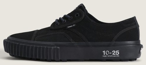 WTAPS x Vans Vault Hi-Country & Hell-Bound Snowboot - Size 8 WTAPS x Vans Vault Hi-Country & Hell-Bound Snowboot - Size 8