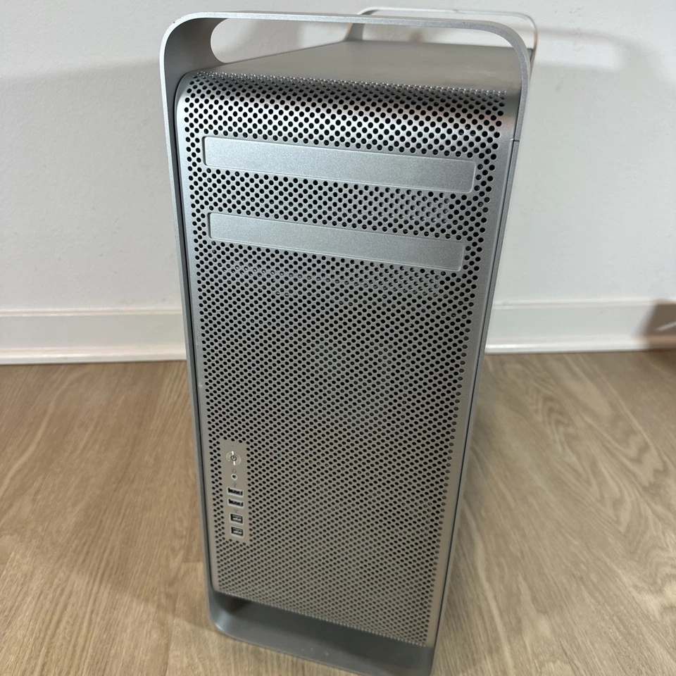 Apple Mac Pro A1289 8-Core 2.4GHz 6GB RAM 1TB - FOR PARTS  - Image 2 of 4