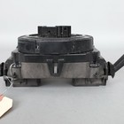 Foto 14 di 16