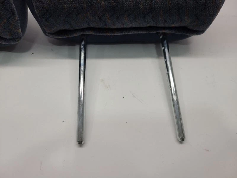 Ford Escort 1999 derecho derecho izquierdo reposacabezas de tela X2  Foto 4 de 4