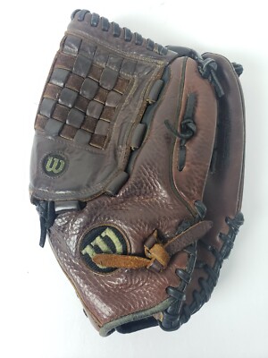 Wilson A905 3XCM A0905 32 3/4 Leather Baseball Glove - 12.5