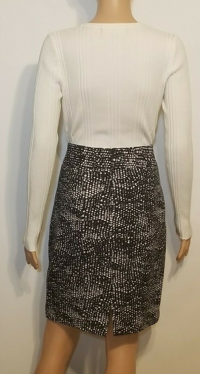 Grace Elements Black and White Pattern Back Spilt… - image 3