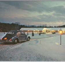Mountaineer Motor Inn at Mt Mansfield, Stowe, VT - VW Bug 1960s VTG Postcard UNP