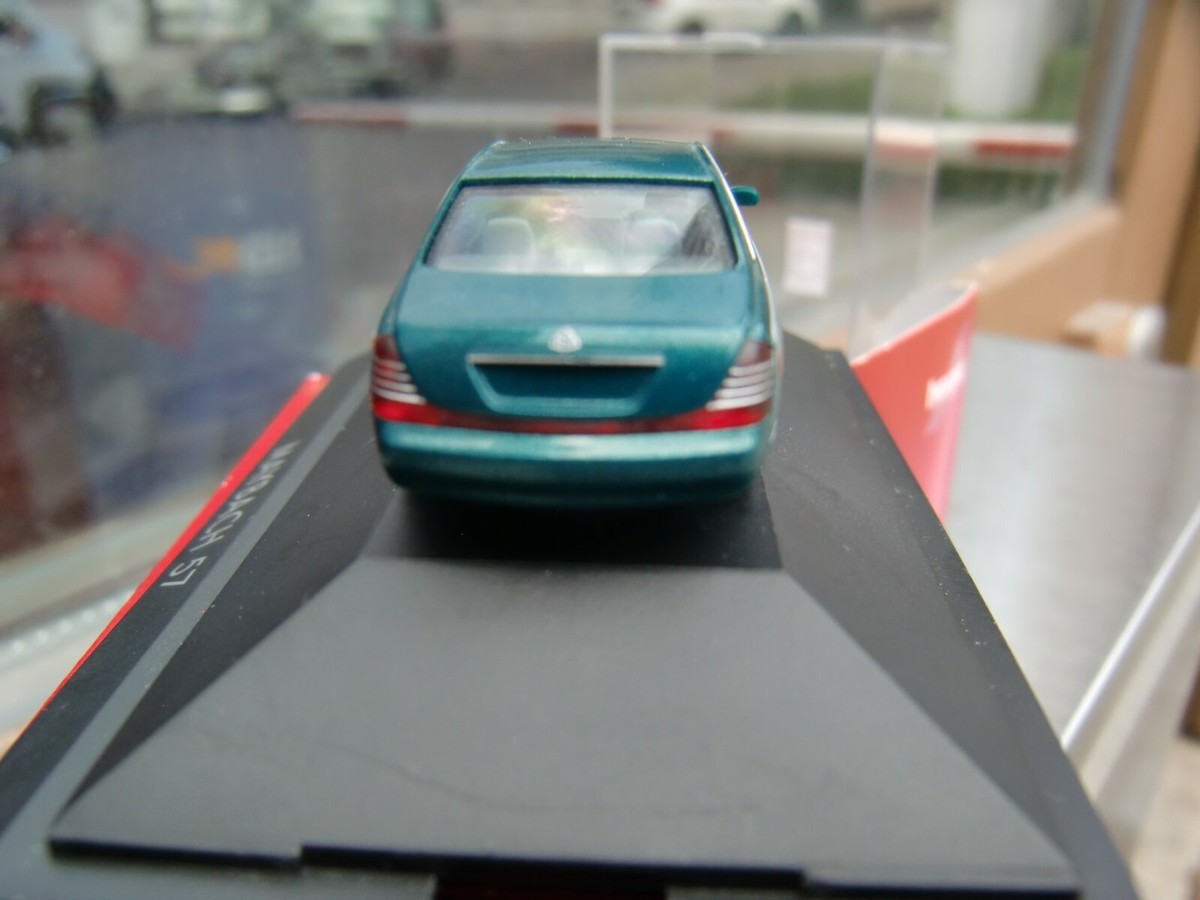 HERPA (ヘルパ) MAYBACH 57 メタリックグリーン HERPA (ヘルパ) MAYBACH 57 メタリックグリーン - メルカリ