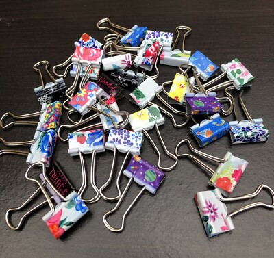 Design Verschiedene 15,19 mm Bulldogge Klappbar Rücken Größe Metall Mappe Griff Clips Farbe 