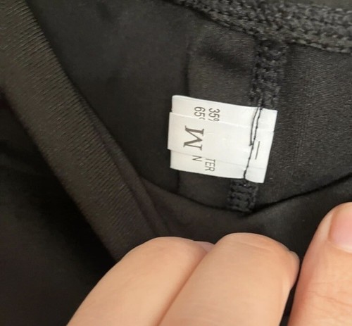 Gym leggings size M Mesh Detail - Picture 3 of 3