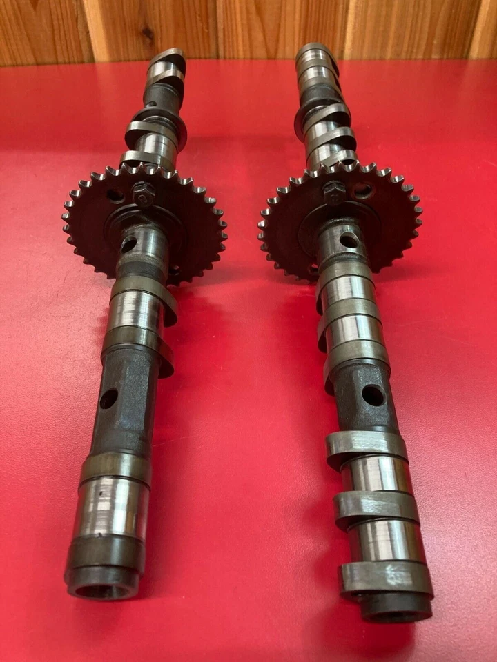 Yamaha XJ700X Maxim X Camshaft Camshafts Cam Cams Pair Exhaust Intake 1985-1986 - Image 2 of 4