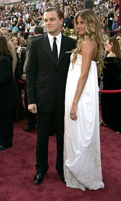 Leonardo DiCaprio nominee Best Actor in a Leading Role for The Avi- Old Photo 8