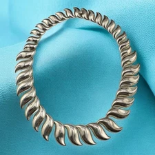 Rare Vintage Tiffany & Co. Elsa Peretti Sterling Silver Feather Necklace 15.9"