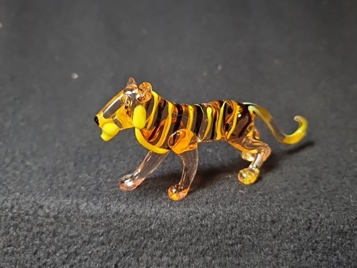 Statuina in vetro colorato tigre arte a mano animali da collezione. Decorazi... - Foto 14 di 20