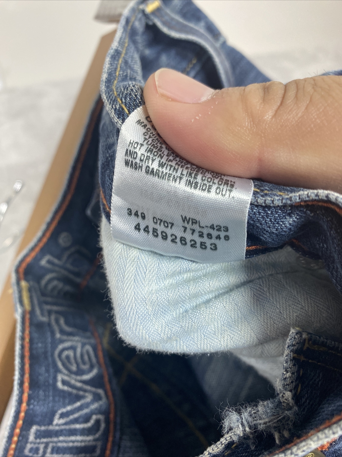 Vintage Levi's SilverTab Boot Cut Jeans Men 32X30 Med Wash Low Rise