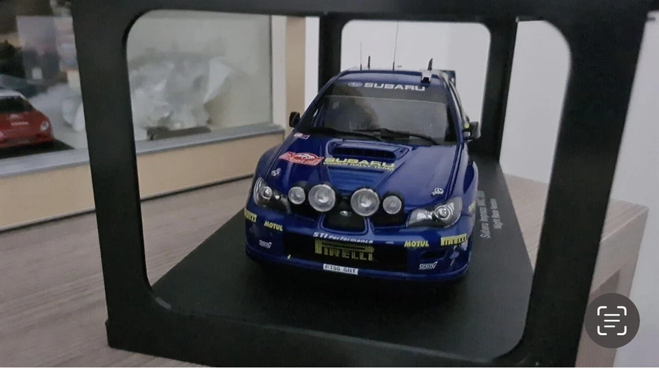 modellino auto 1:18 Subaru - Immagine 2 di 4