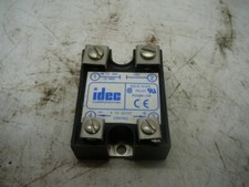 IDEC RSSDN-10A SOLID STATE RELAY, 48-660VAC 10 AMP  LOT OF 2