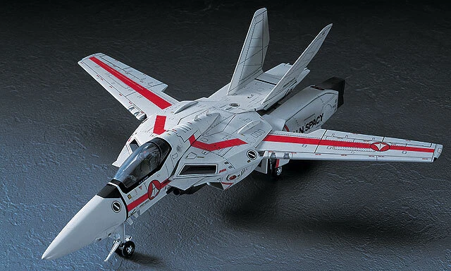 Hasegawa 1/72 Scale Model Fighter Kit Macross U.N Spacy VF-1A/1J/1S Valkyrie - Image 3 of 3