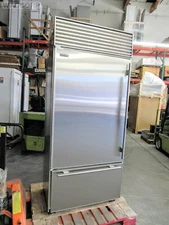 WILL SHIP RECONDITIONED SUB-ZERO 650 36" PERFECT STAINLESS DOORS TUBULAR HANDLES