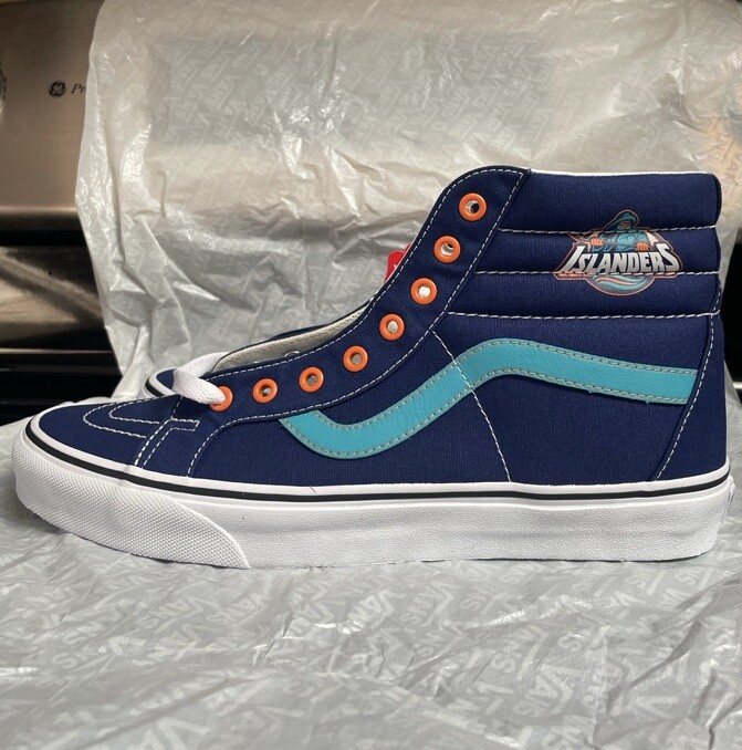 New York Islanders Vans SK8 Hi 10.5 RARE LIMITED New York Islanders Shoes VANS Sk8 Hi RARE LIMITED EDITION  main image 4
