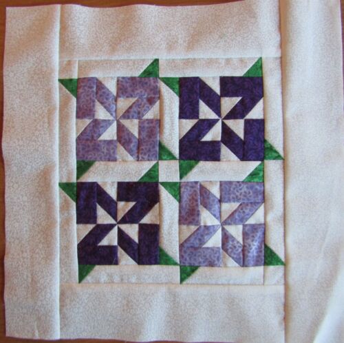 1 Pieced Purple Pin Wheel Flowers quilt block 12 1/2" - Picture 1 of 3