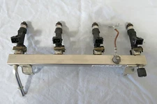 11 12 13  Chevy Volt Hybrid Fuel Injector Injection Rail Assembly OEM 0280151253