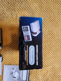 Nintendo NES Classic Mini Console with 850+ Games & Extra Controller