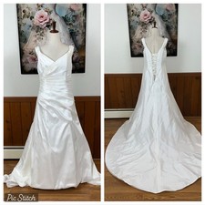 Beautiful Alfred Angelo Taffeta Corset Wedding Gown 
