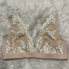 Wacoal Bralette Size 38 Beige Embrace Lace Wire Free J-Hook 852191 Back Close