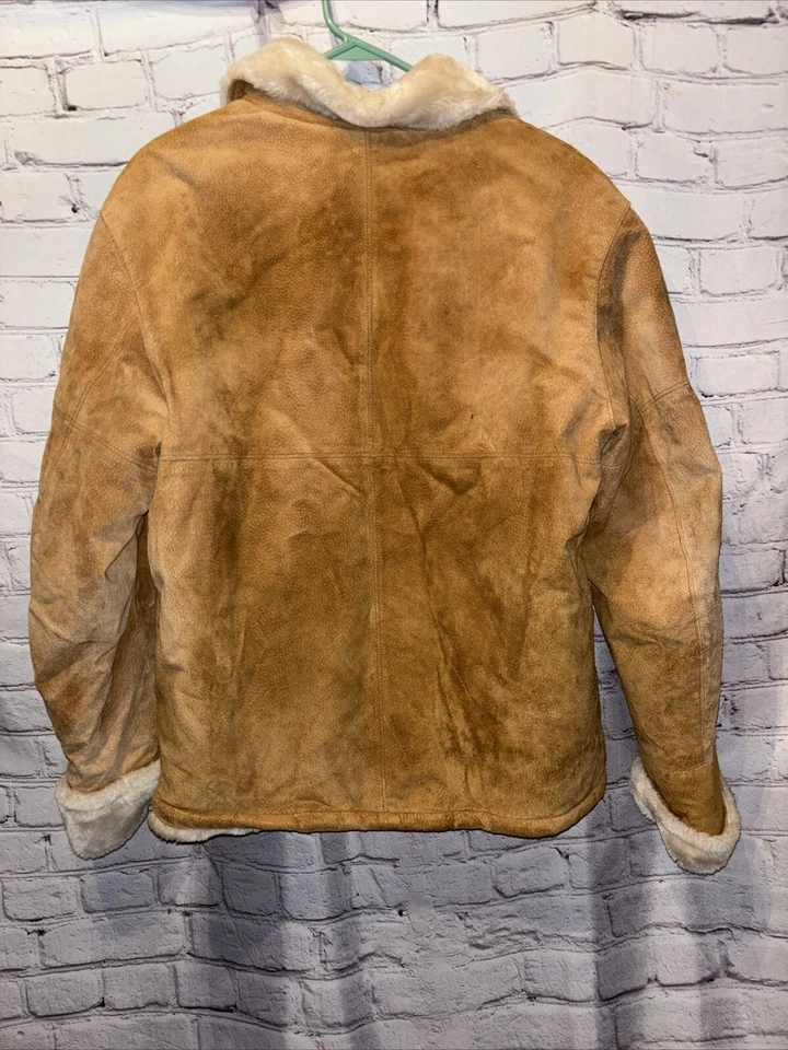 Abrigo de cuero y gamuza Adler Collection para mujer mediano invierno beige con ribete de piel Foto 4 de 4